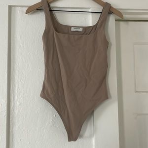 Aritzia Babaton tan body suit
